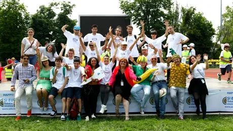 Peste 1.800 de elevi voluntari premiaţi în cadrul mişcării naţionale “Şi eu trăiesc sănătos!”