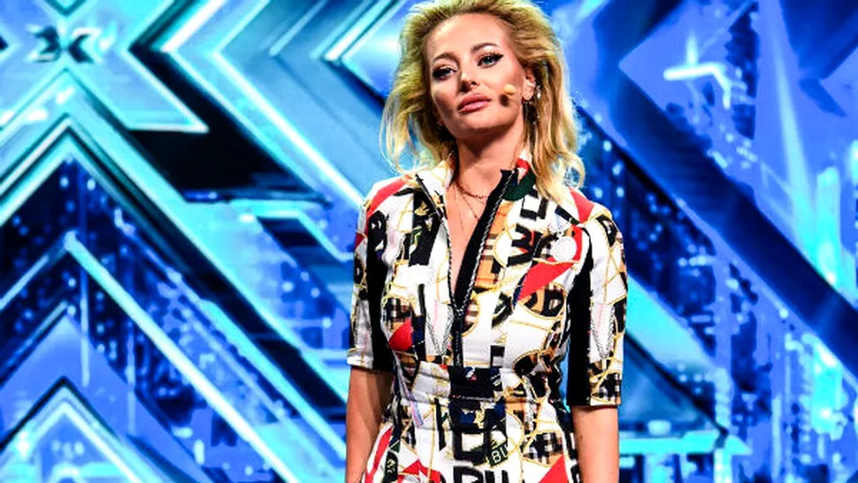 Delia, surprinsă de un italian pe scena X Factor: ”Tu sigur ai fost în cabina mea înainte” - FOTO
