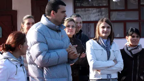 Aurelian Temişan: “Fetele de la ţară sunt curate în gândire”