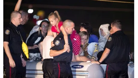 Canada: Peste 1.000 de persoane blocate într-un tren… inundat
