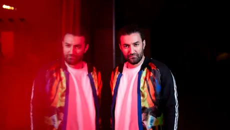 Smiley se declara de-a dreptul „Pierdut printre femei”