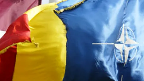 Bugetarii ar putea lucra in timpul summit-ului