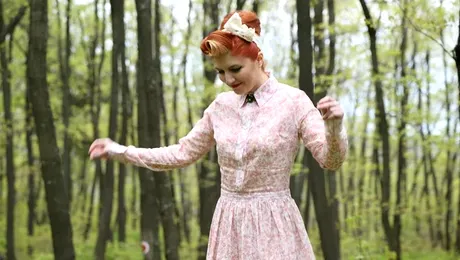 Alexandra Ungureanu cântă „Hey Brother”, un cover după Avicii, alături de Nora Denes Symphonical