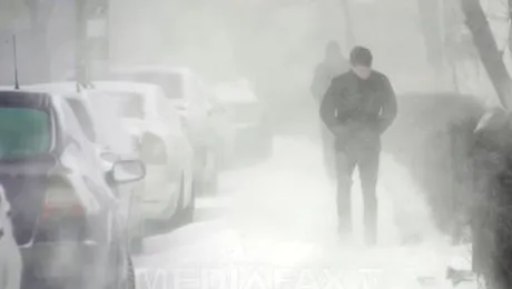 Cod galben de ninsori, vânt, precipitații mixte și polei de vineri seara, în aproape toată țara