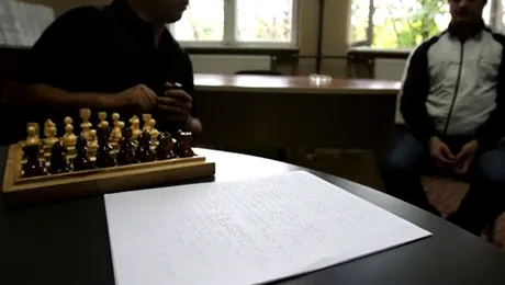 Cum poate ajunge un barbat orb campion la sah