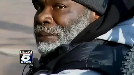 Cum s-a îmbogățit un cerșetor după ce a returnat un inel cu diamant