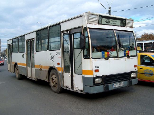 Locuitorii comunei Berceni nu mai au autobuze pana la Piata Sudului, ci doar microbuze