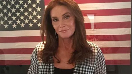 Tatăl lui Kim Kardashian vrea să devină femeie şi în acte