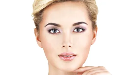 Peptidele, secretul pentru o piele vizibil mai fermă