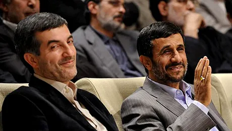 74 de lovituri de bici pentru președintele iranian