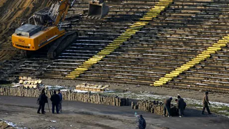 Doar o treime din Stadionul „Lia Manoliu” este gata