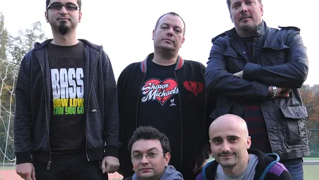 Trupa Voltaj a realizat un videoclip doar cu un telefon mobil!