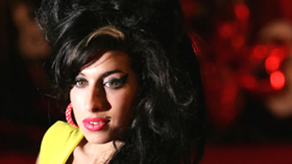 Amy Winehouse poate avea bani si fara sa cante