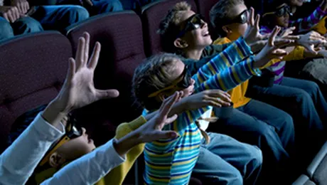 Cel mai mare proiector de film din lume, instalat la Bucuresti!