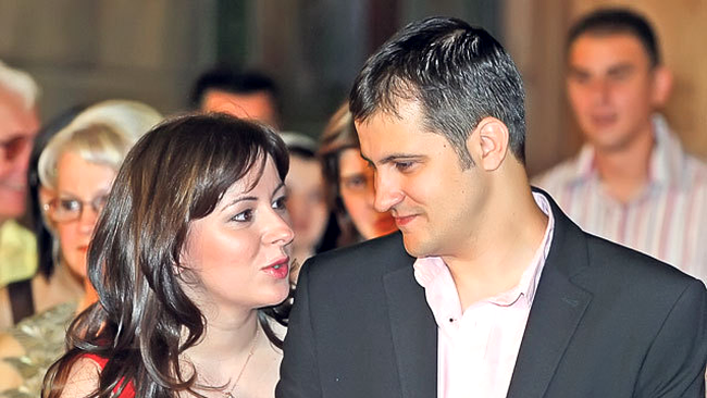 Serban si sotia sa, Cristina