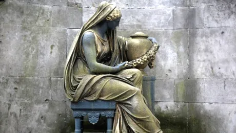 Nici după moarte nu le plac bărbații! Cimitir special pentru lesbiene