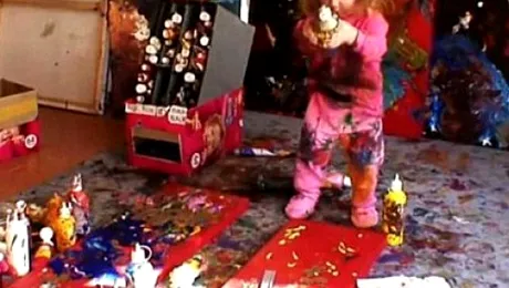 Ce avere are o fetiță de 5 ani, poreclită „micuța Picasso”