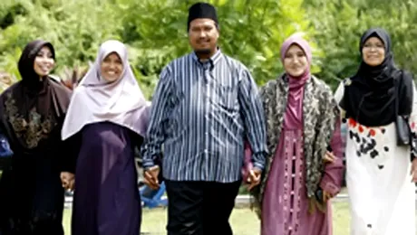 Turcia: O femeie propune trecerea la… poligamie!