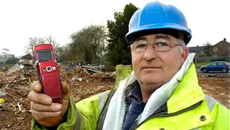 Un muncitor britanic a pozat fantoma unui baietel