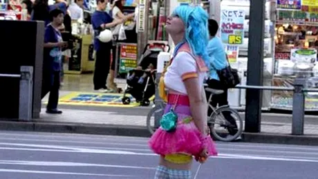 Kirsten Dunst a adoptat stilul manga (Poze)