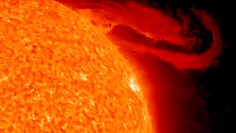 Calduri insuportabile si cod rosu de radiatii!