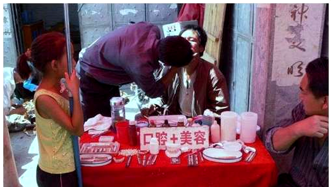 la stomatolog, pe strada