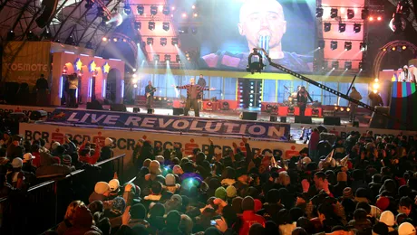 Jos Palaria: „Live Revolution”, petrecerea dintre ani din Piata Revolutiei!