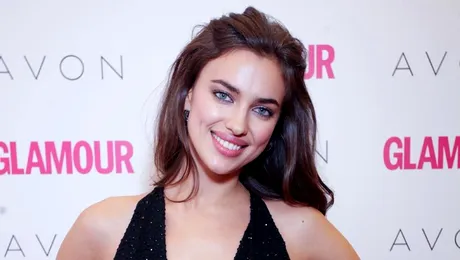 Irina Shayk, desemnată MODELUL ANULUI 2012 de Glamour Rusia