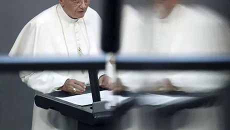 Mesaj sinistru pe Twitter: Papa Benedict al XVI-lea a murit!