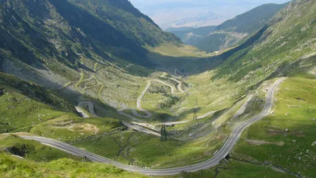 Transfagarasanul si Transalpina, inchise pana in primavara lui 2012