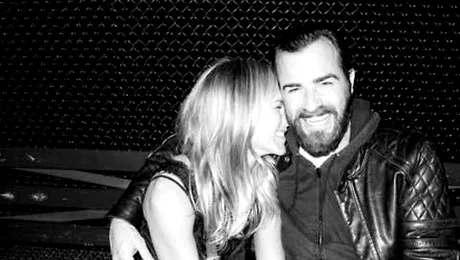 Jennifer Aniston, insarcinata cu gemeni la 42 de ani