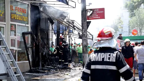 POZA ZILEI: Incendiu puternic in Piata Resita din Bucuresti!