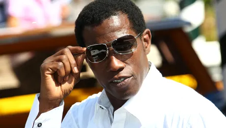 Wesley Snipes a intrat la închisoare