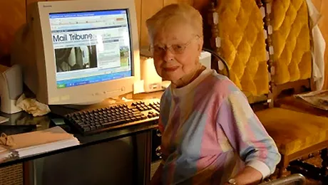 Cine n-ar bunici, sa-si cumpere… de pe eBay!