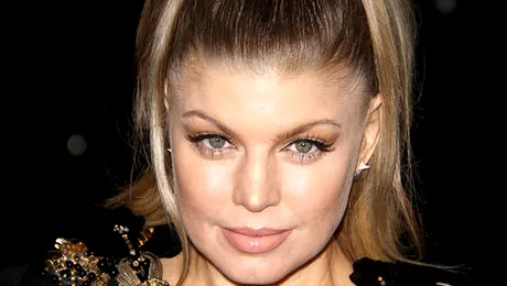 Fergie de la The Black Eyed Peas a devenit mama unui băiețel