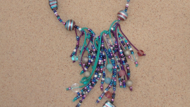 colier sticla murano 63 lei