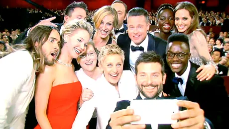 Premiile Gopo 2014: Vedetele au copiat „selfie-ul” de la Oscaruri