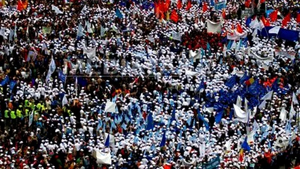 Sindicalistii anunta peste 20.000 de oameni la mitingul de marti, 15 iunie