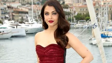 Mama ei e cea mai frumoasă femeie din lume!. Cum arată fetiţa Aishwaryei Ray  FOTO