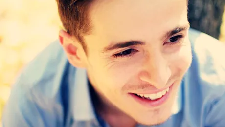 Andrei Leonte îşi serbează ziua de naştere împreună cu fanii