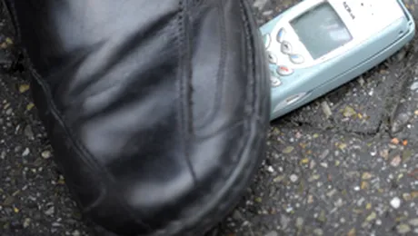 Politicienii germani boicoteaza telefoanele Nokia