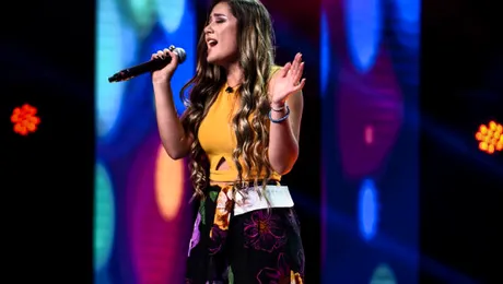 Delia, surprinsă pe scena X Factor: ”Doamne, cum este generaţia asta nouă! Mă sperie!”