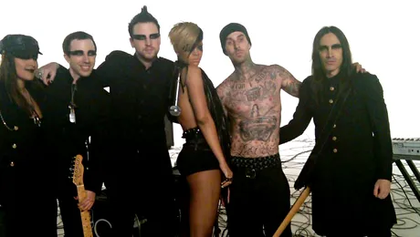 Rihanna – „Rockstar 101”, cel mai nou single al artistei (Video)