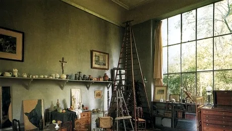 40 de oameni faimoși și birourile lor