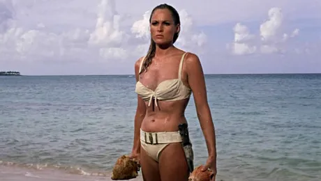 A fost prima Bond Girl din istorie! Cum arată Ursula Andress la 80 de ani