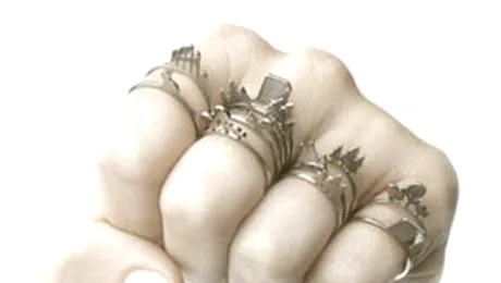 Peisaje urbane purtate pe deget