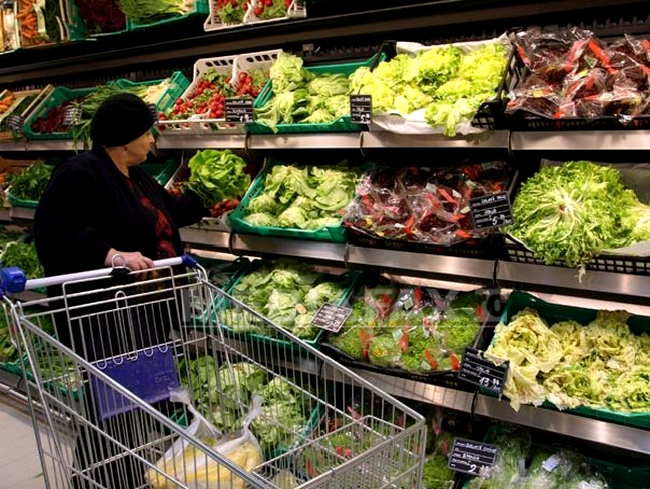 Europenii se gandesc de doua ori, inainte de a cumpara legume & fructe