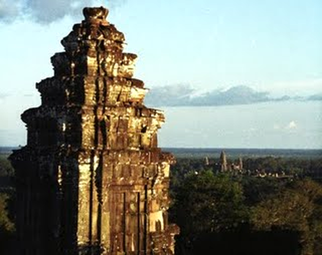 Angkor Wat, Angkor Thom si Bayon