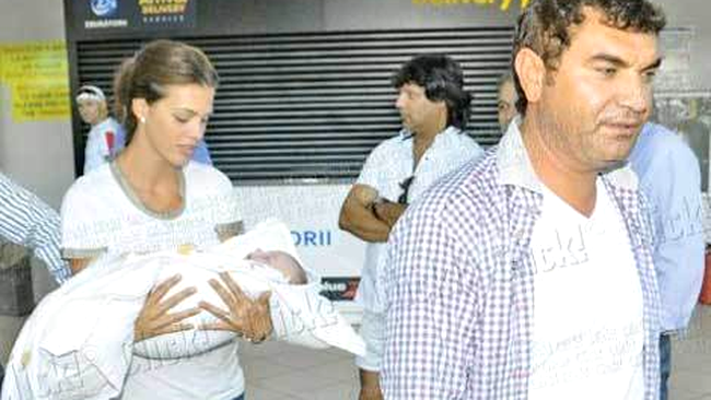 Alina, Cristi si fiul lor Alexandru George