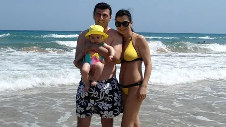 Simona Pătruleasa în costum de baie!